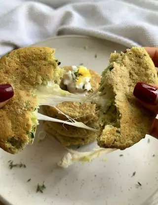 Ricetta FRITTELLE DI ZUCCHINE FILANTI non fritte di unfilodolio