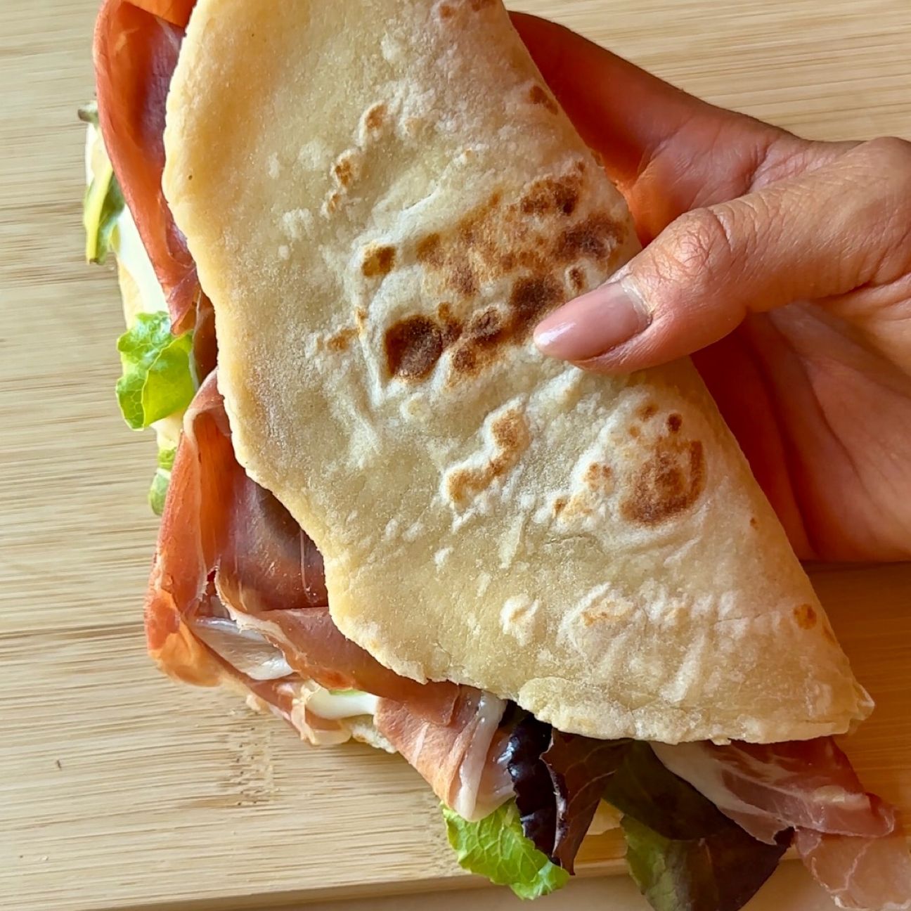 PIADINA ALLO YOGURT 2 INGREDIENTI