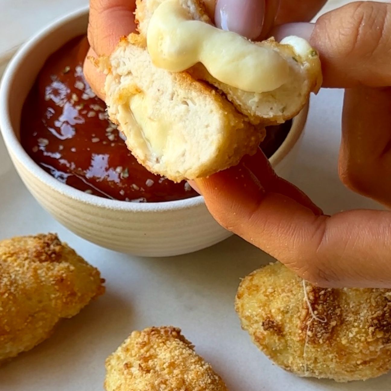 Nuggets di Petto di Pollo filanti non fritti