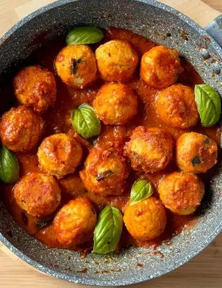 Ricetta Polpette di Ricotta al sugo di unfilodolio