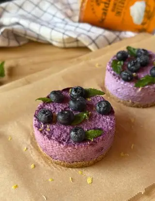 Immagine ricetta Cheesecake ai semi di chia e mirtilli