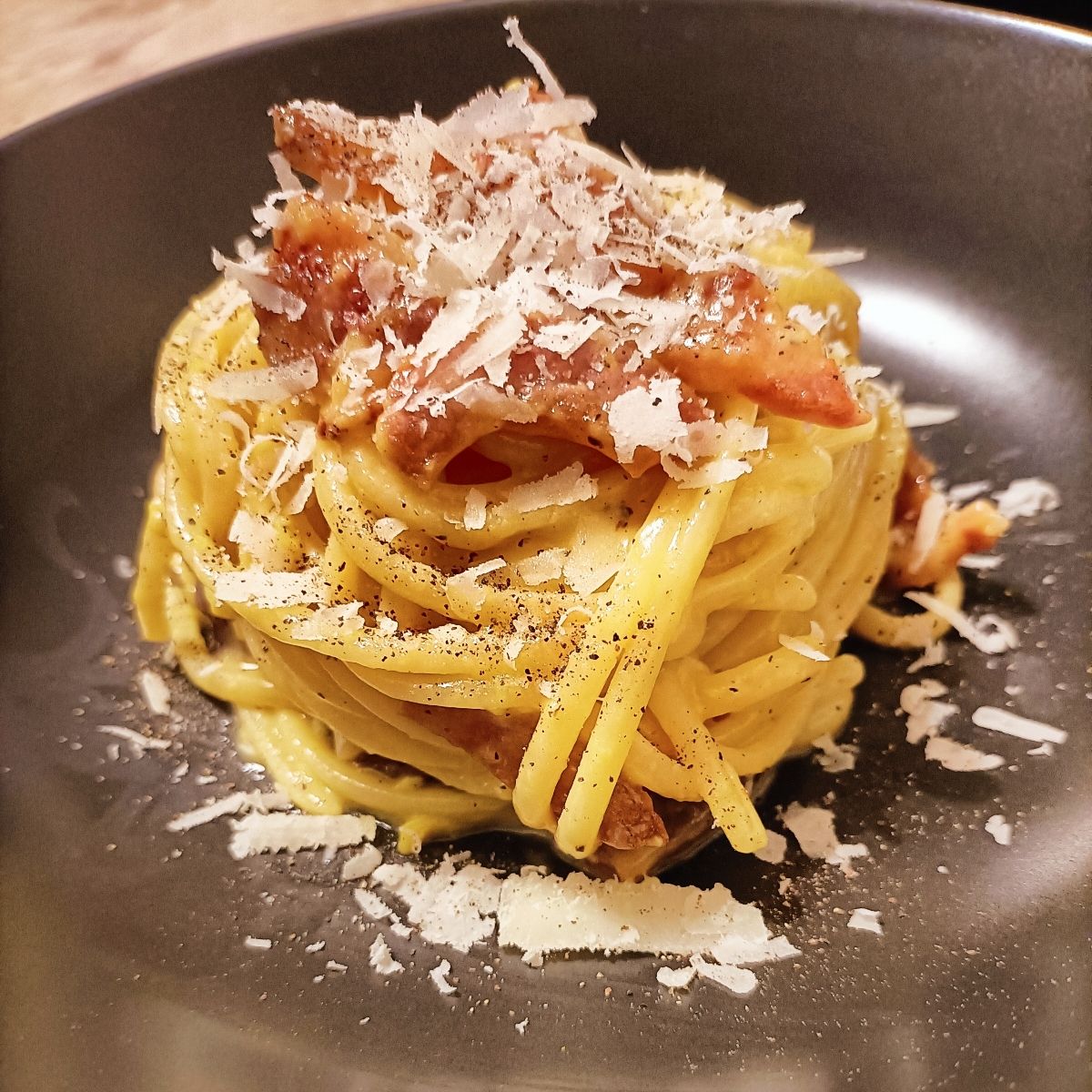 Carbonara original food italy