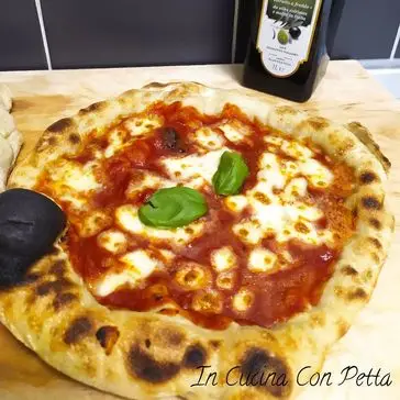 Ricetta Pizza margherita di Petta