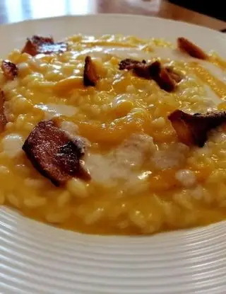 Ricetta Risotto con crema di zucca, provola affumicata e guanciale croccante di Marcostur