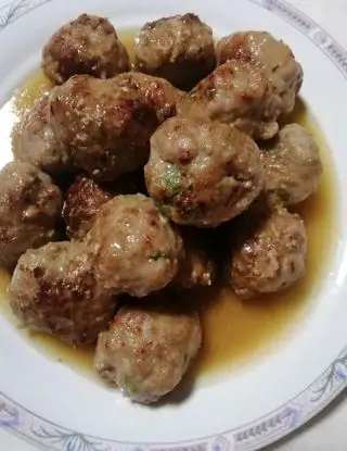 Ricetta Polpette cremose con foglie di sedano di lastanzadeisapori