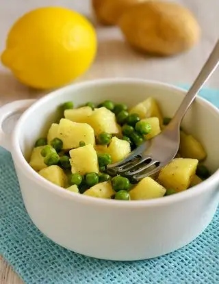 Ricetta Insalata di patate e piselli al limone di lastanzadeisapori