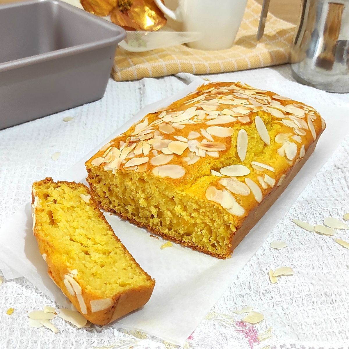 Plumcake alla zucca,mandorle e arancia