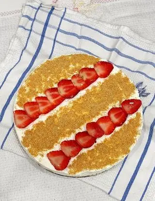 Ricetta Semifreddo alla panna con gelée di fragole di Sweet1986.86