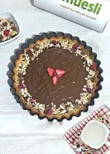 Ricetta Crostata con crema alle nocciole fatta in casa e muesli