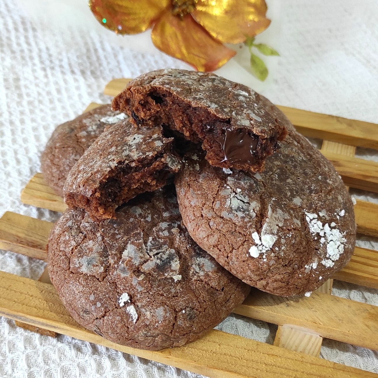 Biscotti morbidi al cioccolato fondente