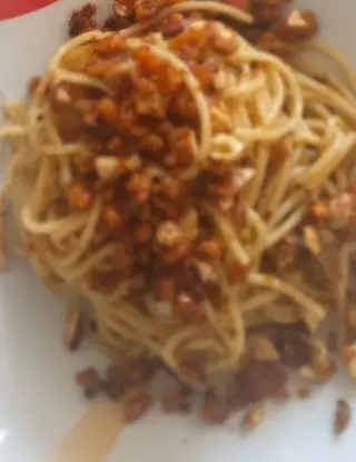 Ricetta Spaghetti cca muddica atturrata e pesto di finocchietto di flaviafloow