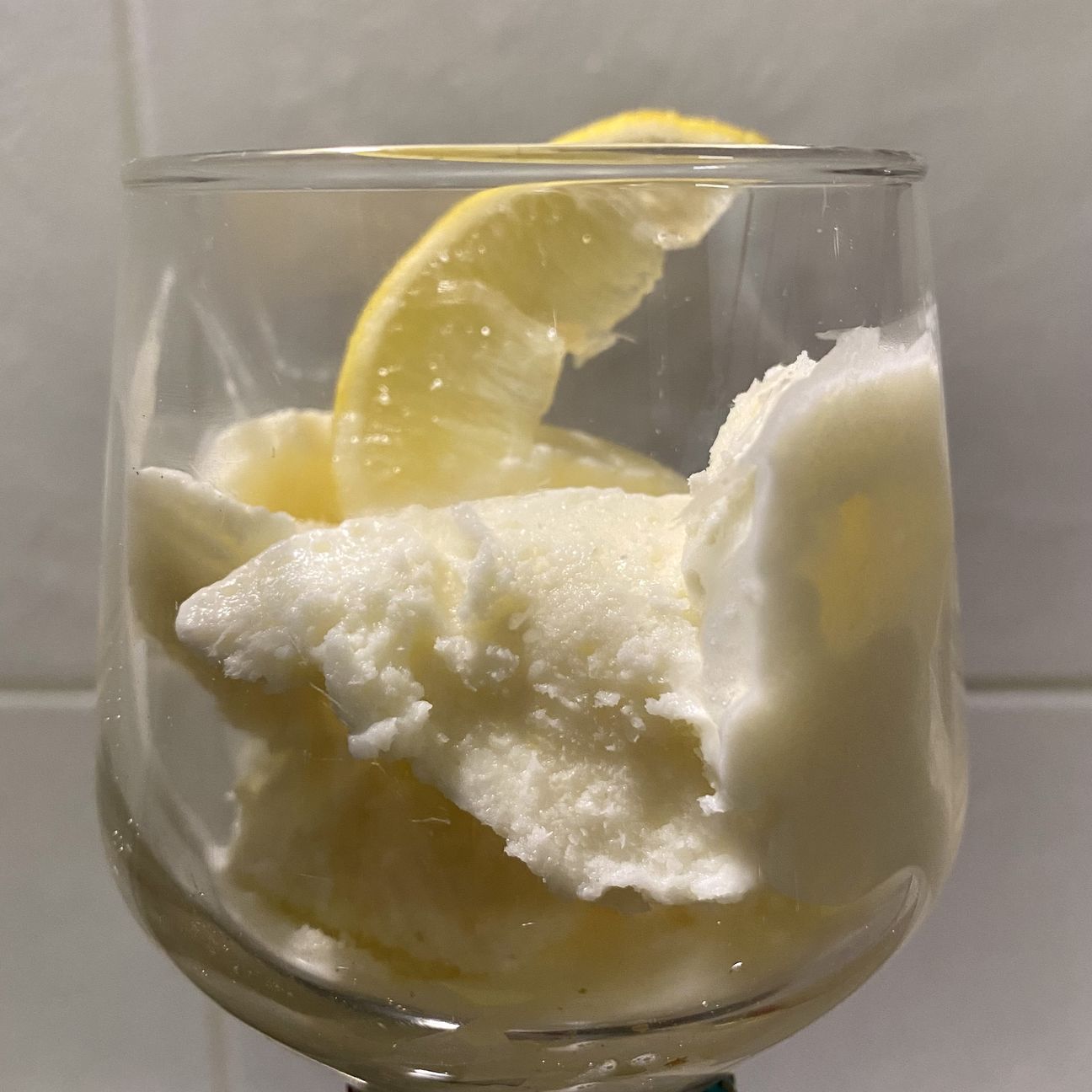 Gelato al limone