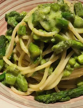 Ricetta Spagnetti alla carbonara di asparagi di gessi_in_cucina