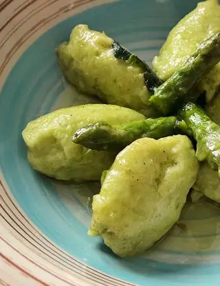 Ricetta Gnocchi di asparagi e robiola di gessi_in_cucina