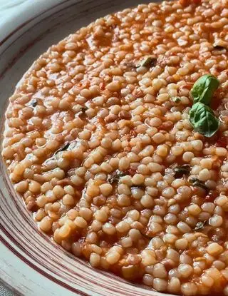 Ricetta Fregola con pomodoro fresco di gessi_in_cucina