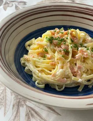 Ricetta Tagliolini con salmone affumicato e stracciatella di gessi_in_cucina