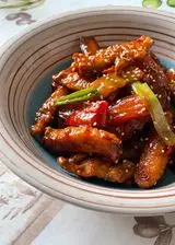 Ricetta Straccetti di pollo glassati con peperoni