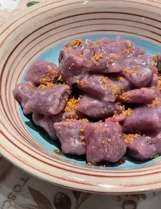 Ricetta Gnocchi di cavolo viola con burro, salvia e lime di gessi_in_cucina