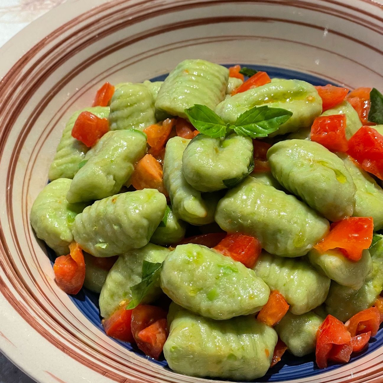 Gnocchi di ricotta e piselli