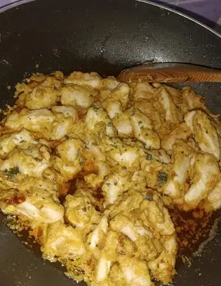 Ricetta Pollo con latte di cocco, curry e paprika di simona.specchio