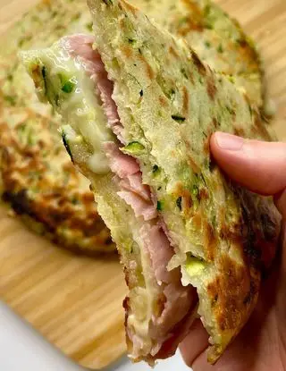 Ricetta Focaccia di zucchine ripiena in padella di ilmiopiattoacolori