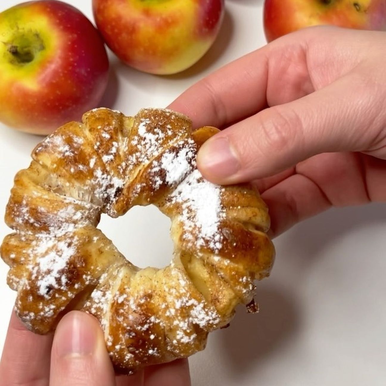 Ciambelline di Mele e Cannella