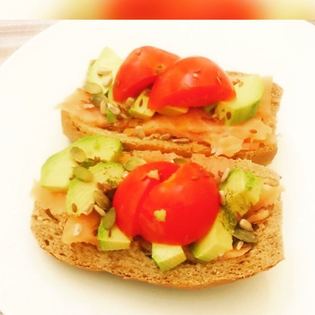 Avocado toast 🤤🥑