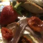 Ricetta Burrata, alici e pomodorini secchi sott’olio