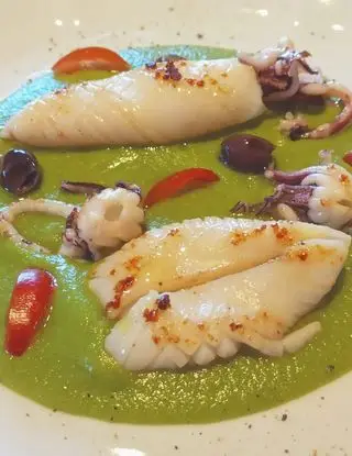 Ricetta Calamari su crema di piselli di davide835