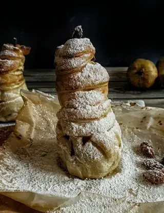 Ricetta Pere cotte in crosta di Bina