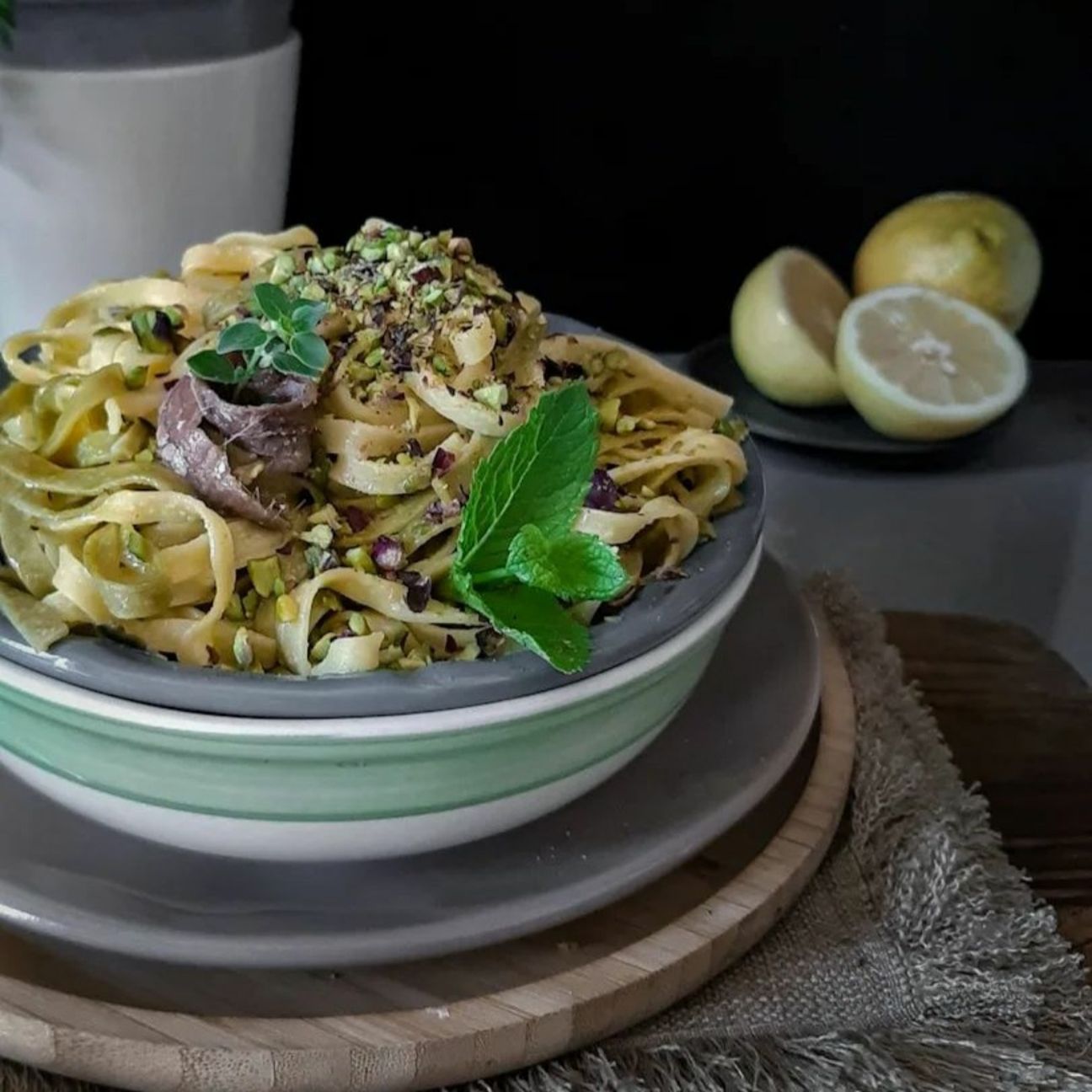 Fettuccine al limone e pistacchi