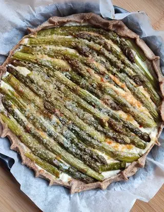 Ricetta Torta salata, pasta matta light con asparagi e ricotta di tiziana.bianco