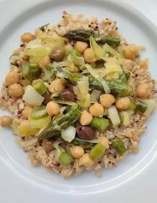 Ricetta Mix di cereali con ceci e asparagi di tiziana.bianco