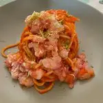 Ricetta Spaghetti Cacio e pepe con tartare di Gambero rosso di Mazara al Lime