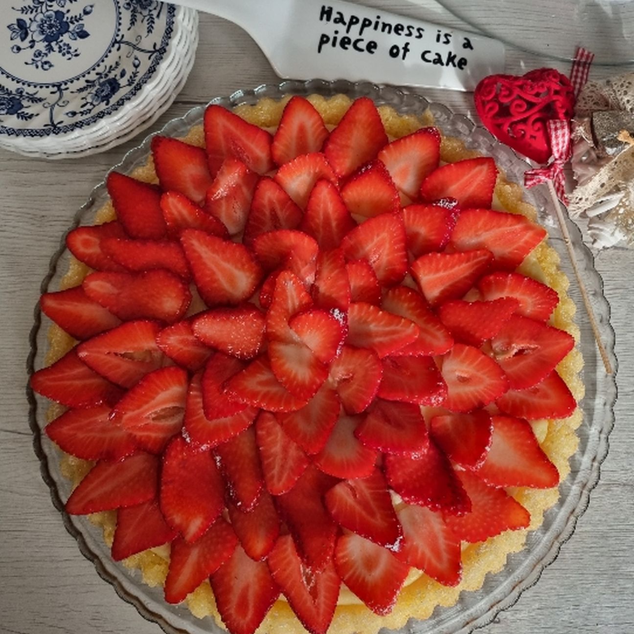 Crostata morbida fragole e crema pasticcera