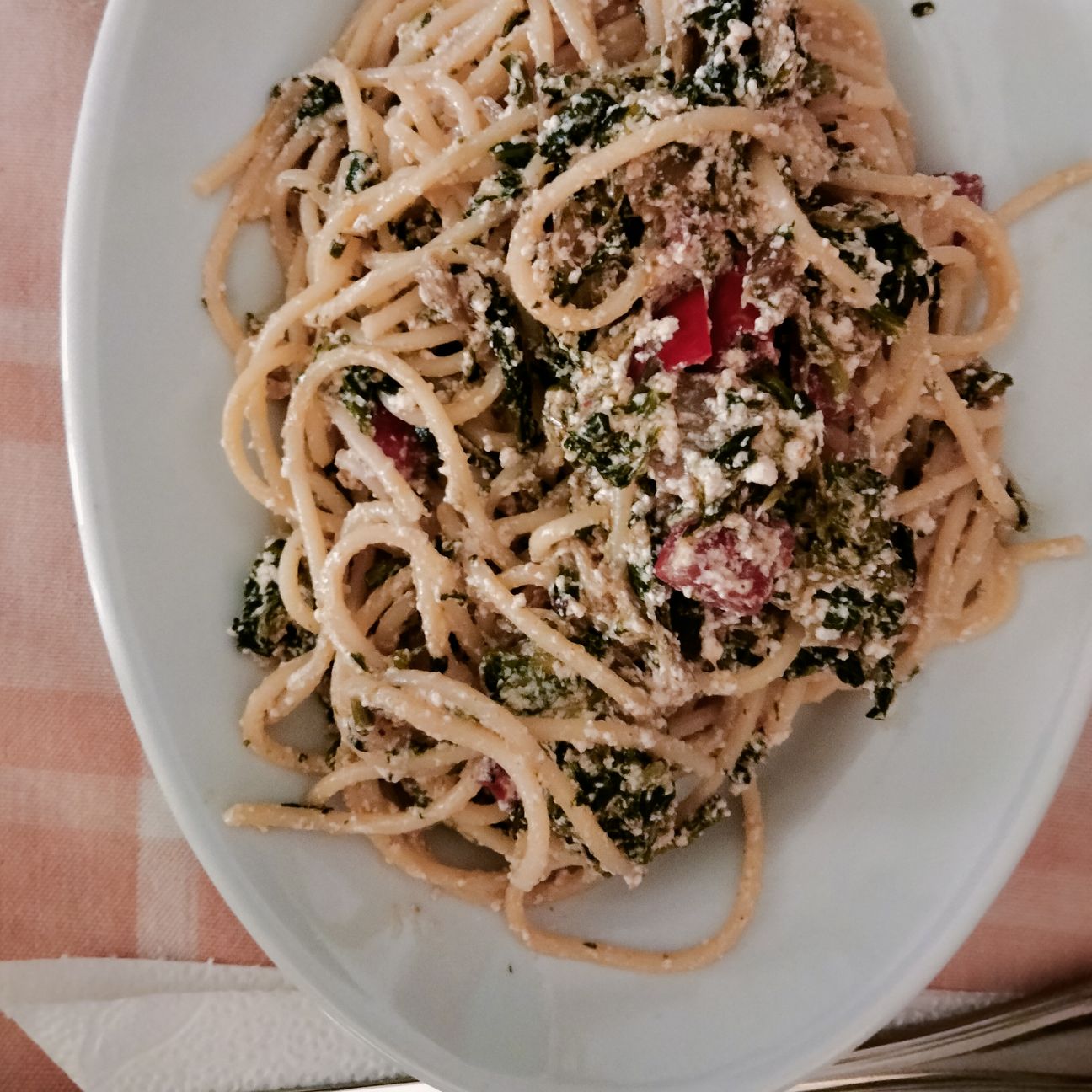Spaghetti con cicoria e ricotta