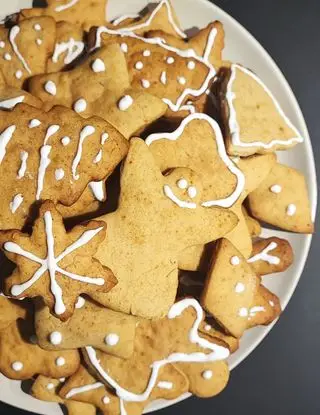 Ricetta Biscotti al miele e spezie con glassa reale di Soul_Kitchen