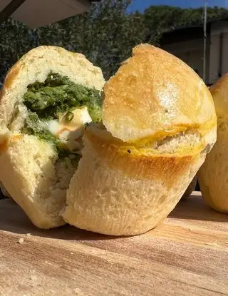 Ricetta Mini Pan Brioche filanti ripiene di broccoletti ripassati di alpro