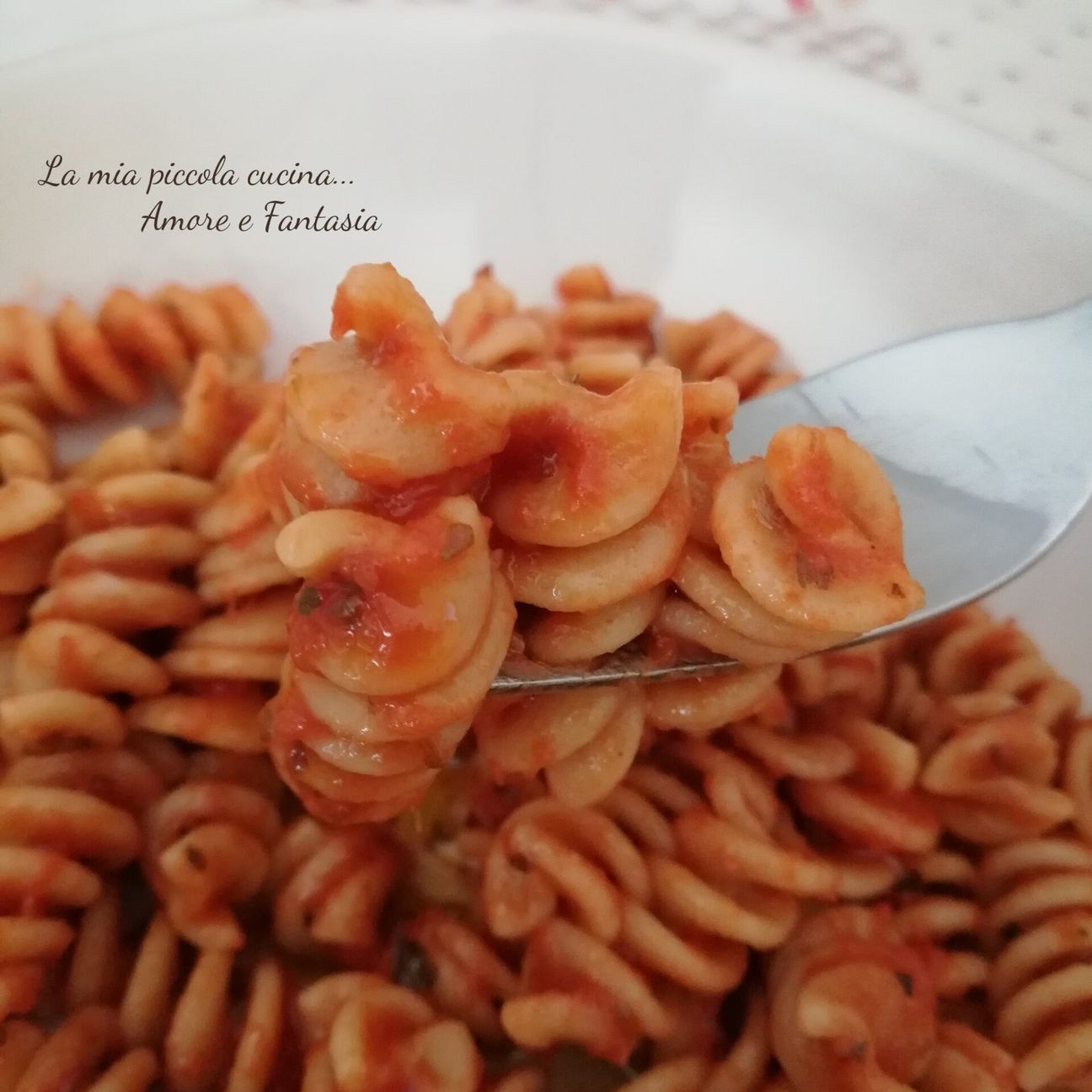 Fusilli integrali alla pizzaiola