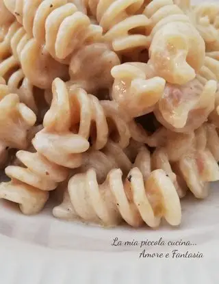 Ricetta Fusilli integrali cremosi con panna e tonno di lamiapiccolacucinamorefantasia