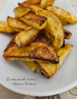 Ricetta Patate a spicchi al forno, croccanti fuori e morbide dentro di lamiapiccolacucinamorefantasia