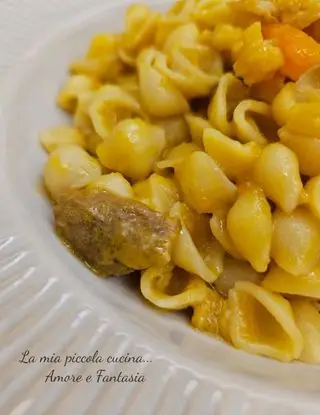 Ricetta Conchigliette con nasello, carote e funghi porcini di lamiapiccolacucinamorefantasia