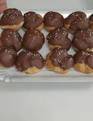 Ricetta Bignè di pasta choux,con crema al caffè e cioccolato di Ricette_in_un_click