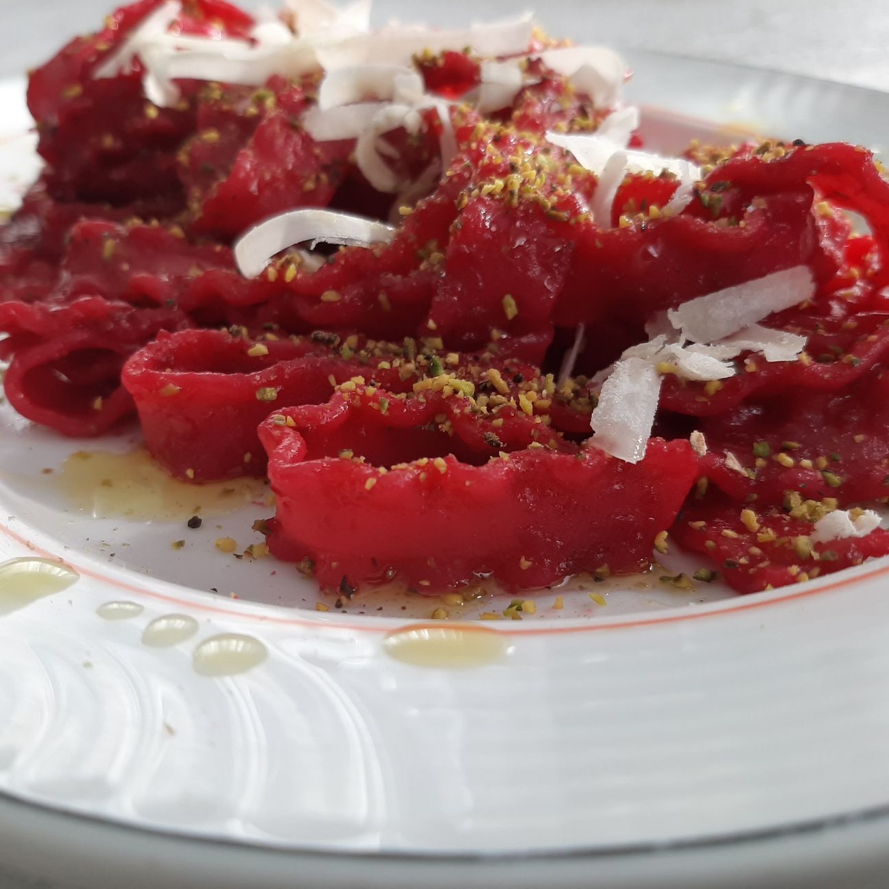 Reginette al pesto di barbabietola