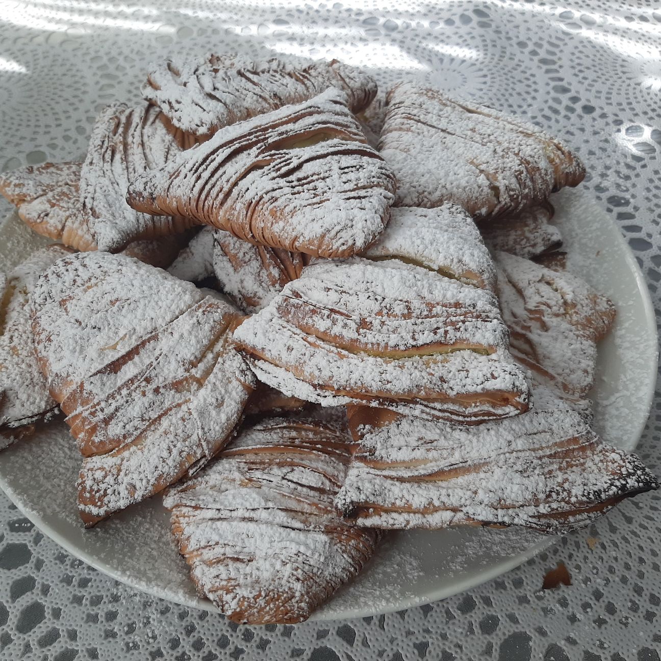 Sfogliatelle napoletane