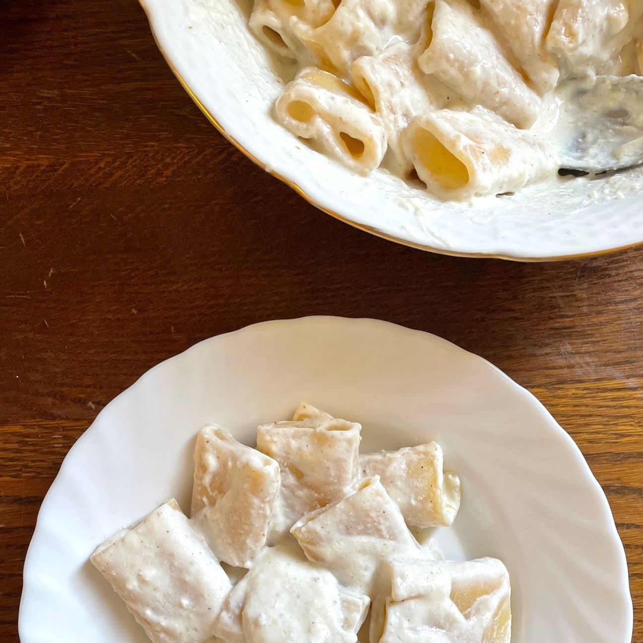 Pasta con crema di ricotta e noci