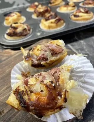 Ricetta Muffin di sfoglia allo speck e scamorza di cariolamatia