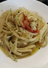 Ricetta Linguine aglio olio e peperoncino