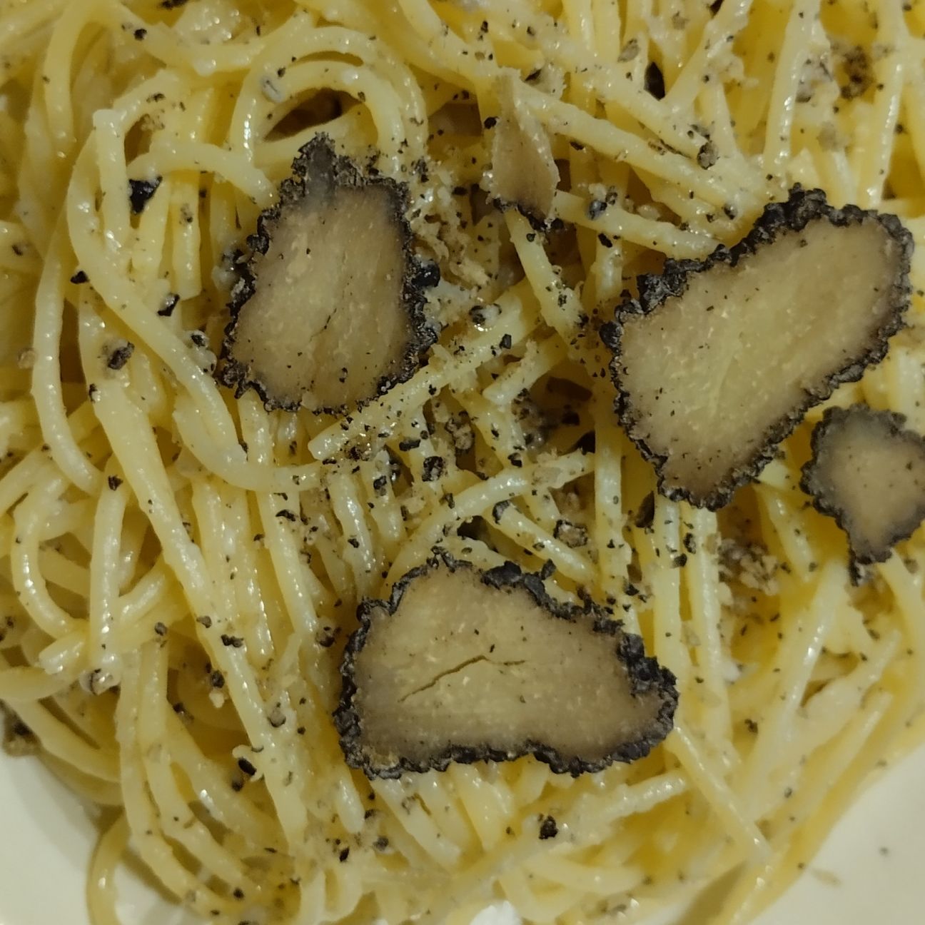 Spaghetti Gluten Free al Tartufo Bianco