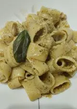 Ricetta Paccheri gluten free con pesce Spada, pesto di pistacchi e pomodorini